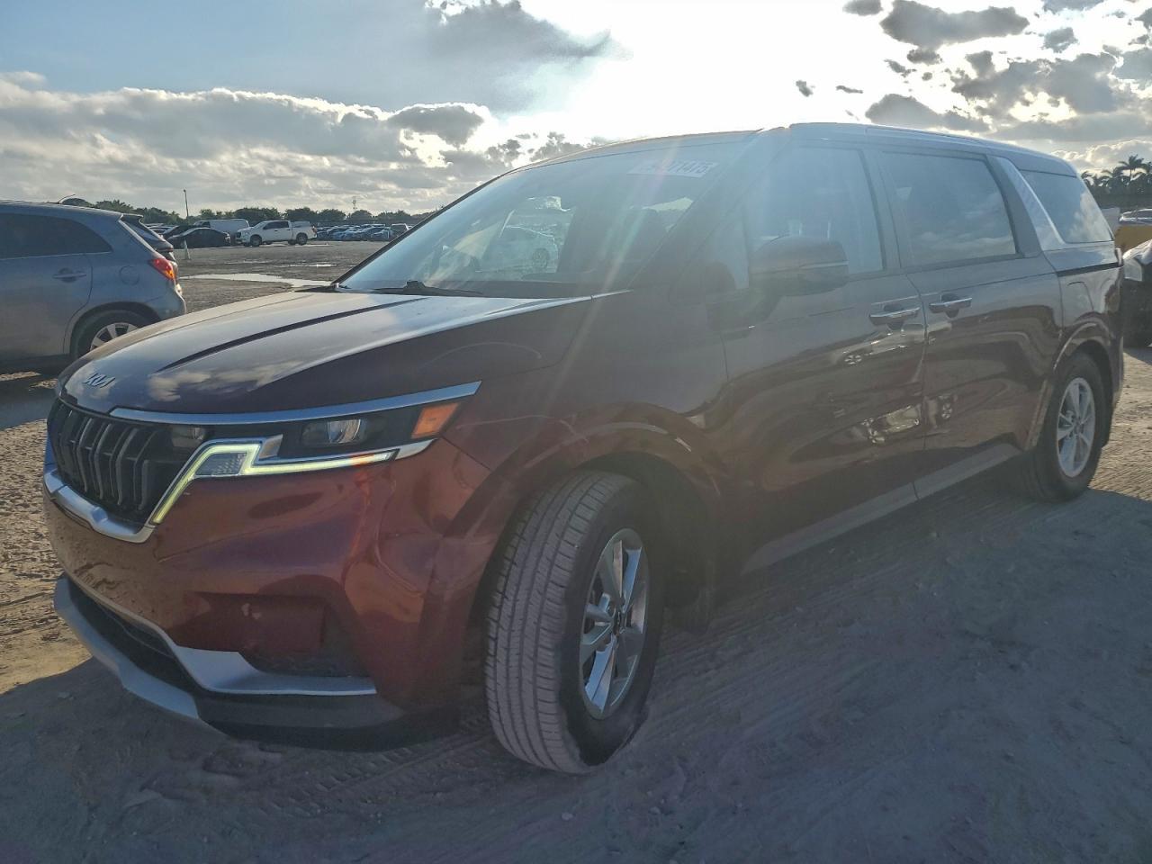 2022 KIA Carnival