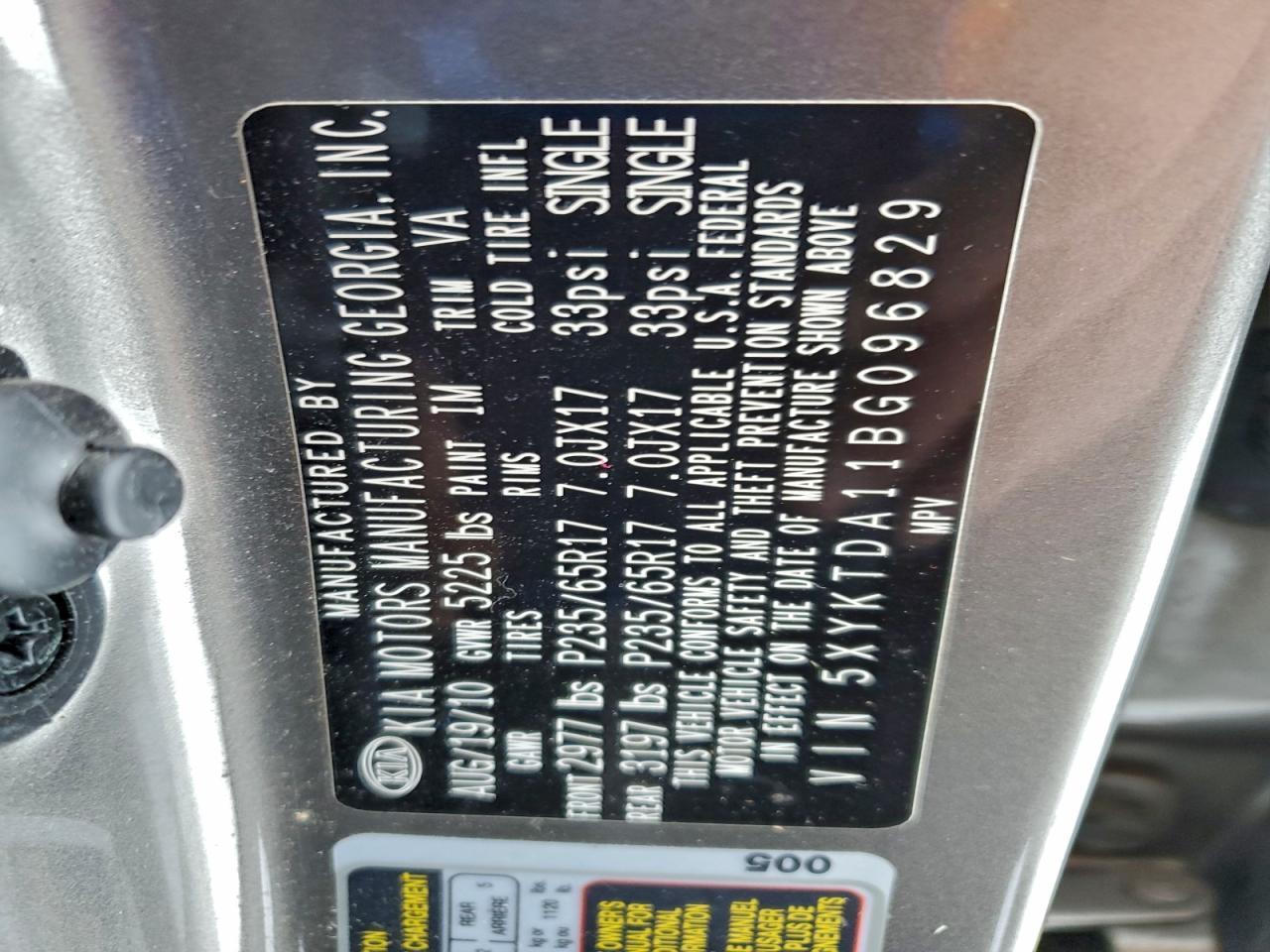 2011 KIA SORENTO
