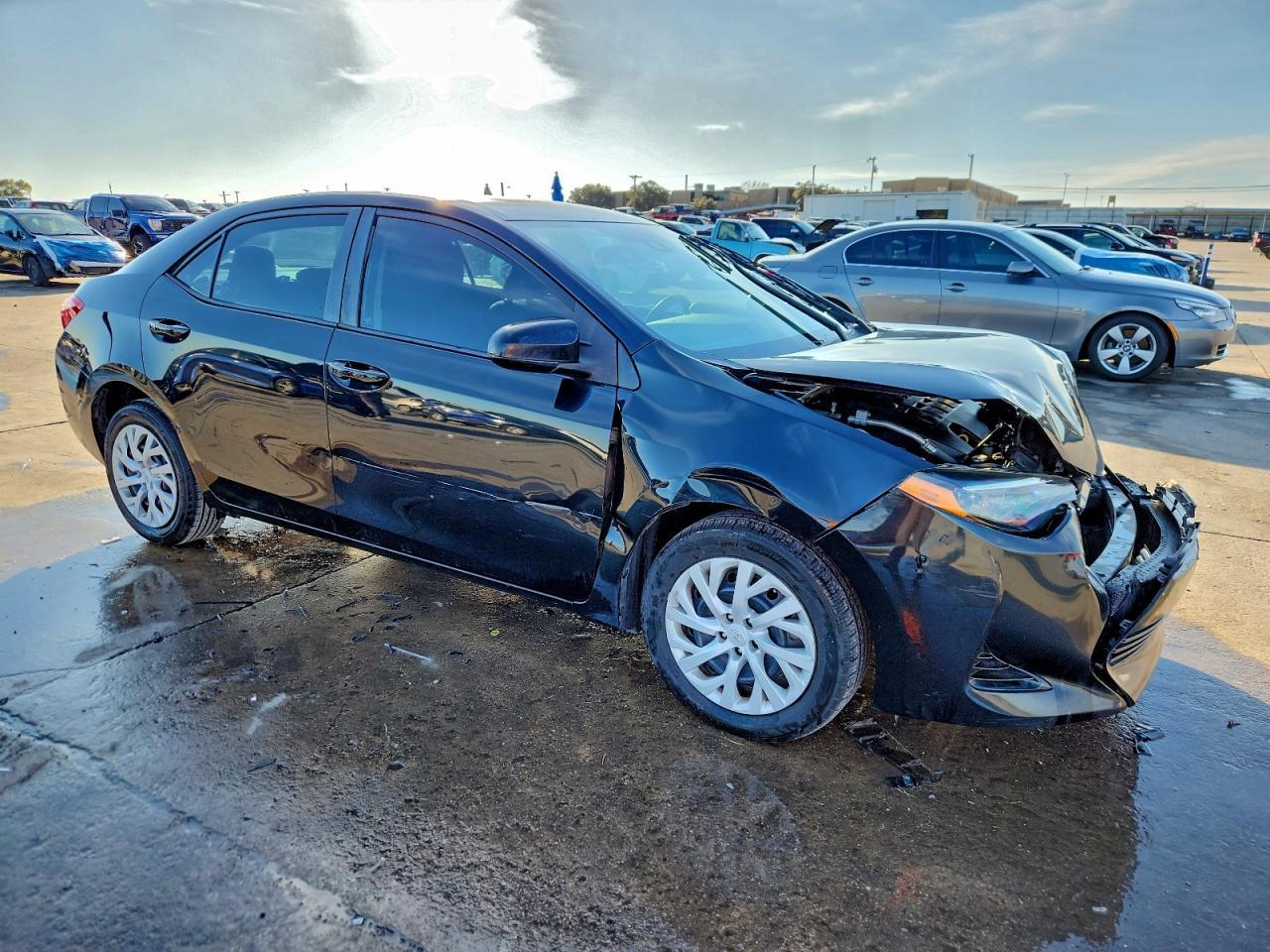2019 TOYOTA COROLLA