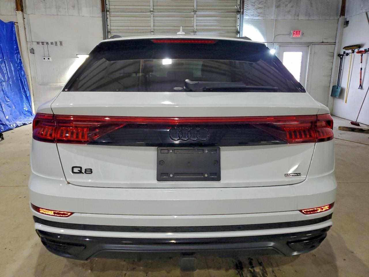 2023 AUDI Q8