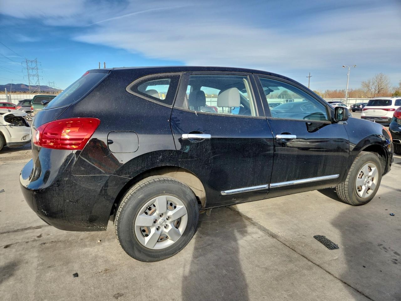 2014 NISSAN ROGUE