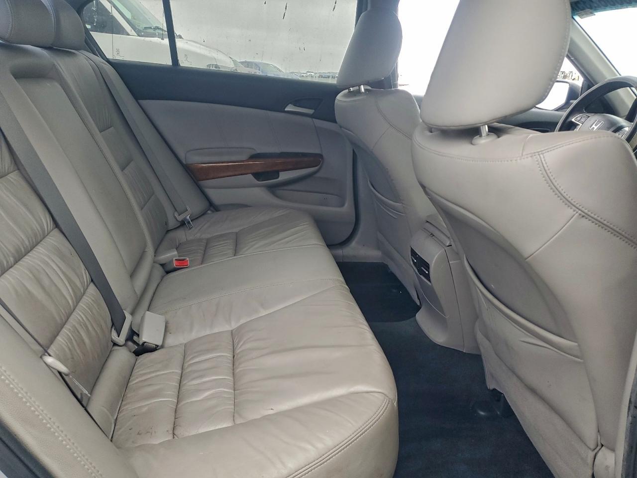 2011 HONDA ACCORD