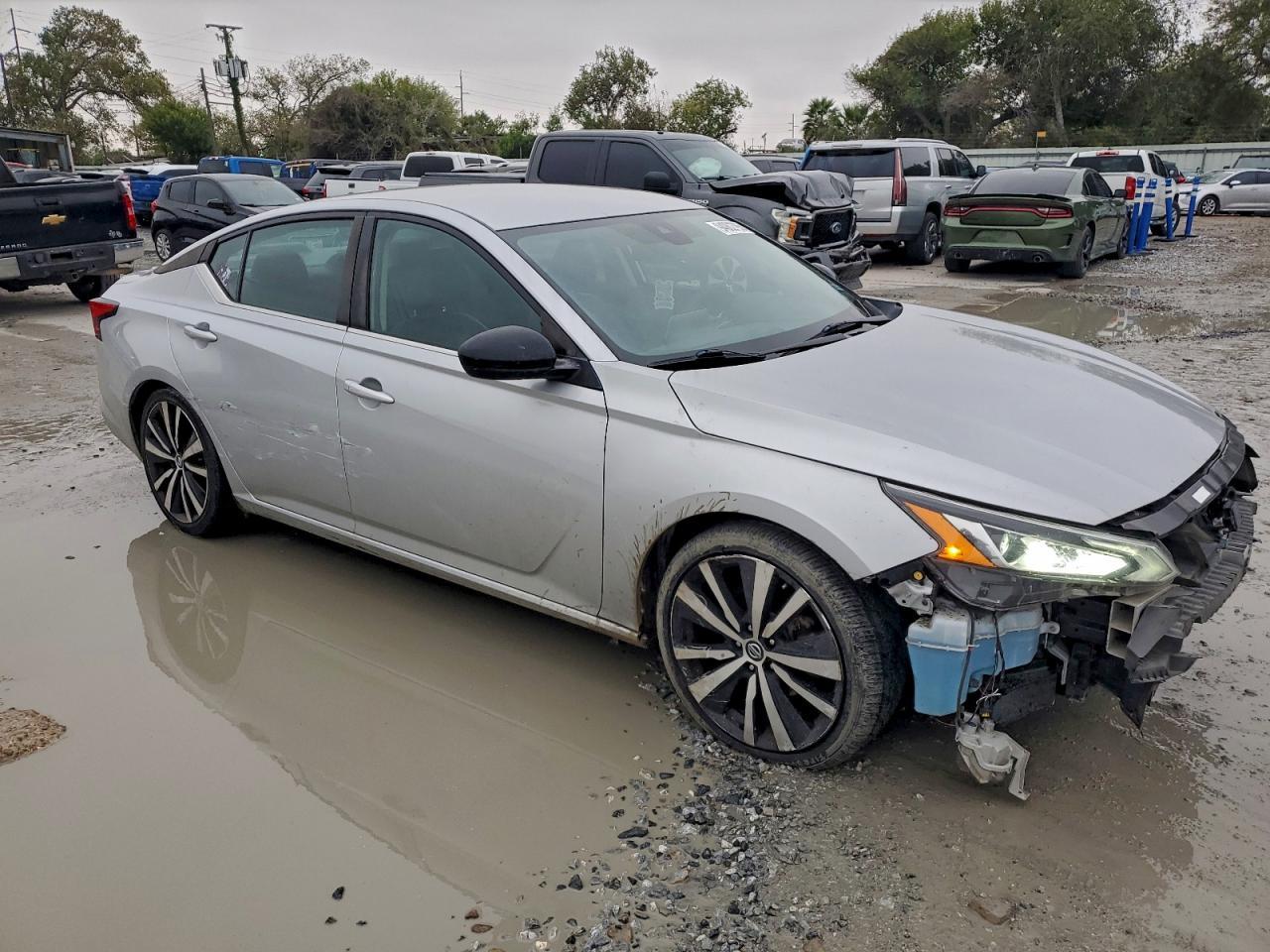 2021 NISSAN ALTIMA