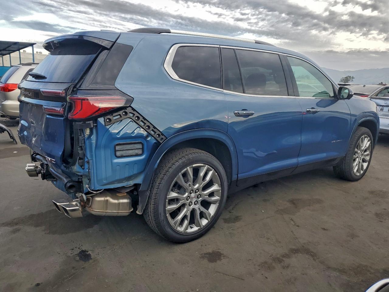 2024 GMC ACADIA