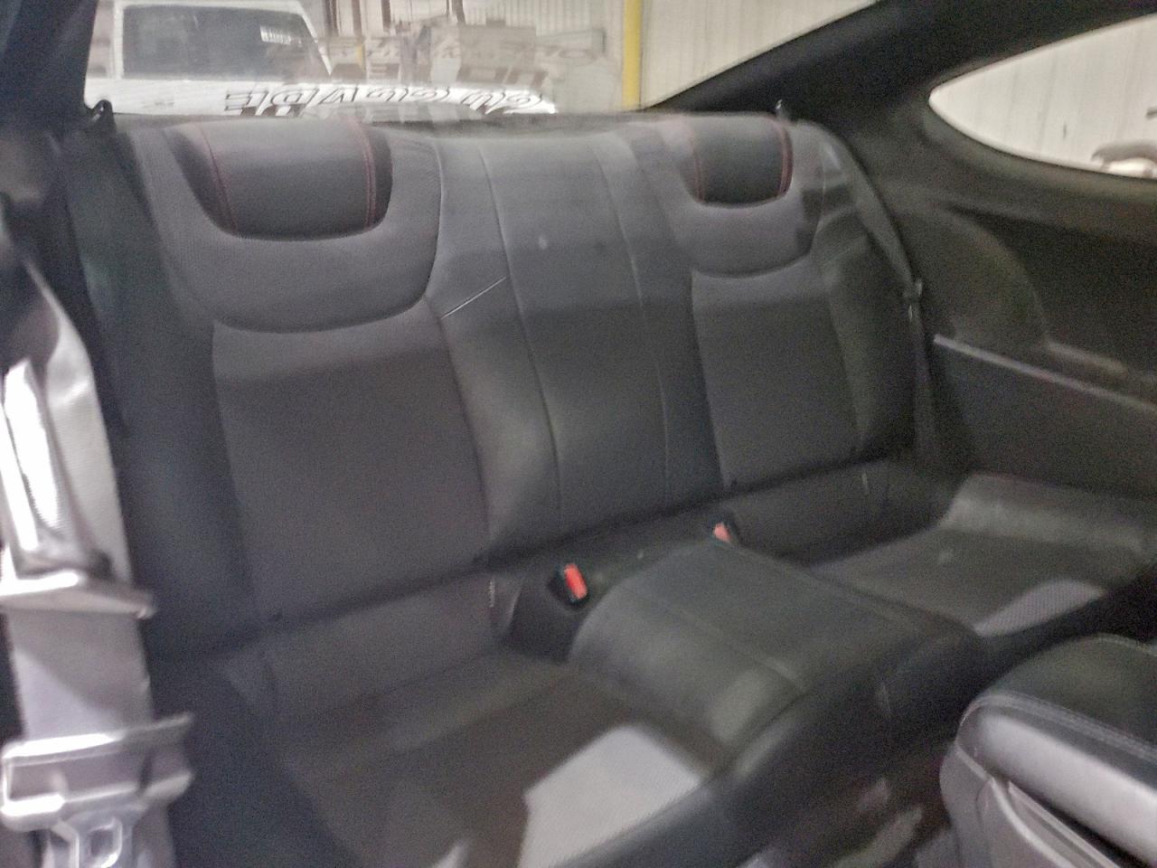2014 HYUNDAI GENESIS