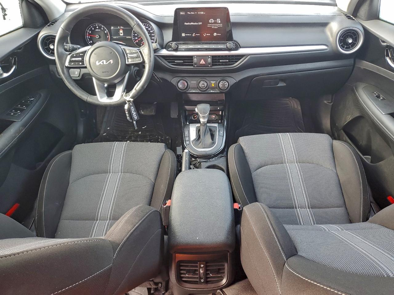 2023 KIA FORTE