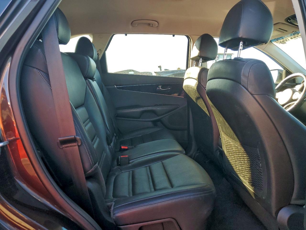 2018 KIA SORENTO