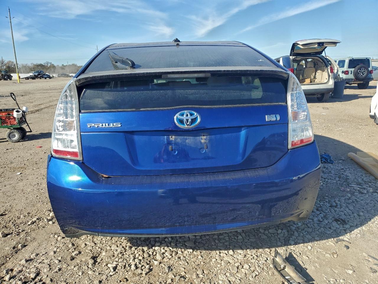 2011 TOYOTA PRIUS
