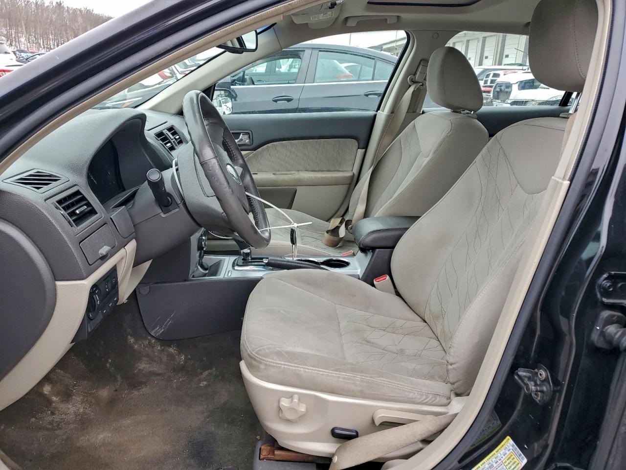 2010 MERCURY Milan