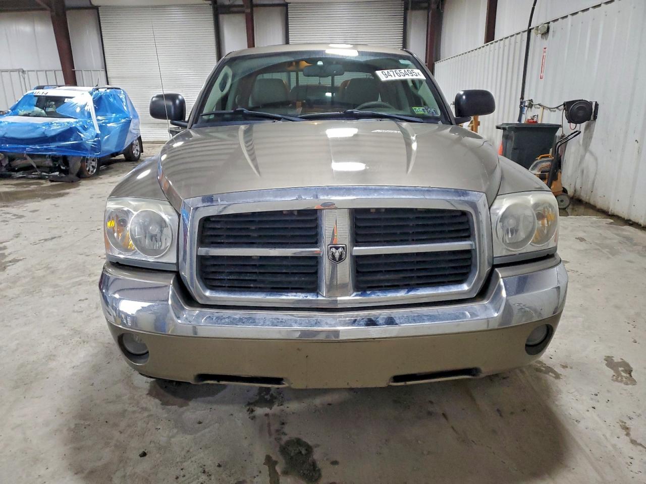 2006 DODGE Dakota