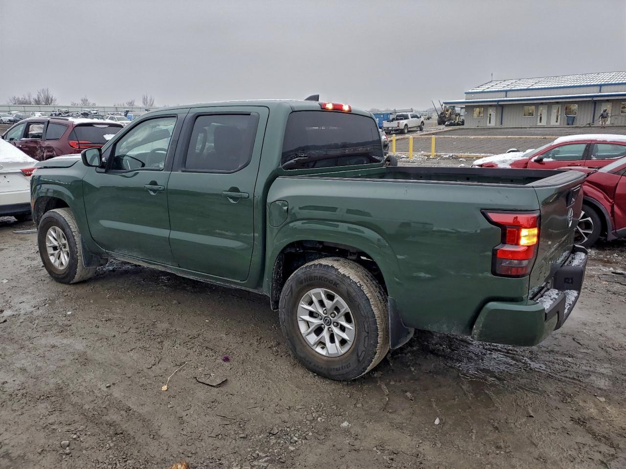 2024 NISSAN Frontier