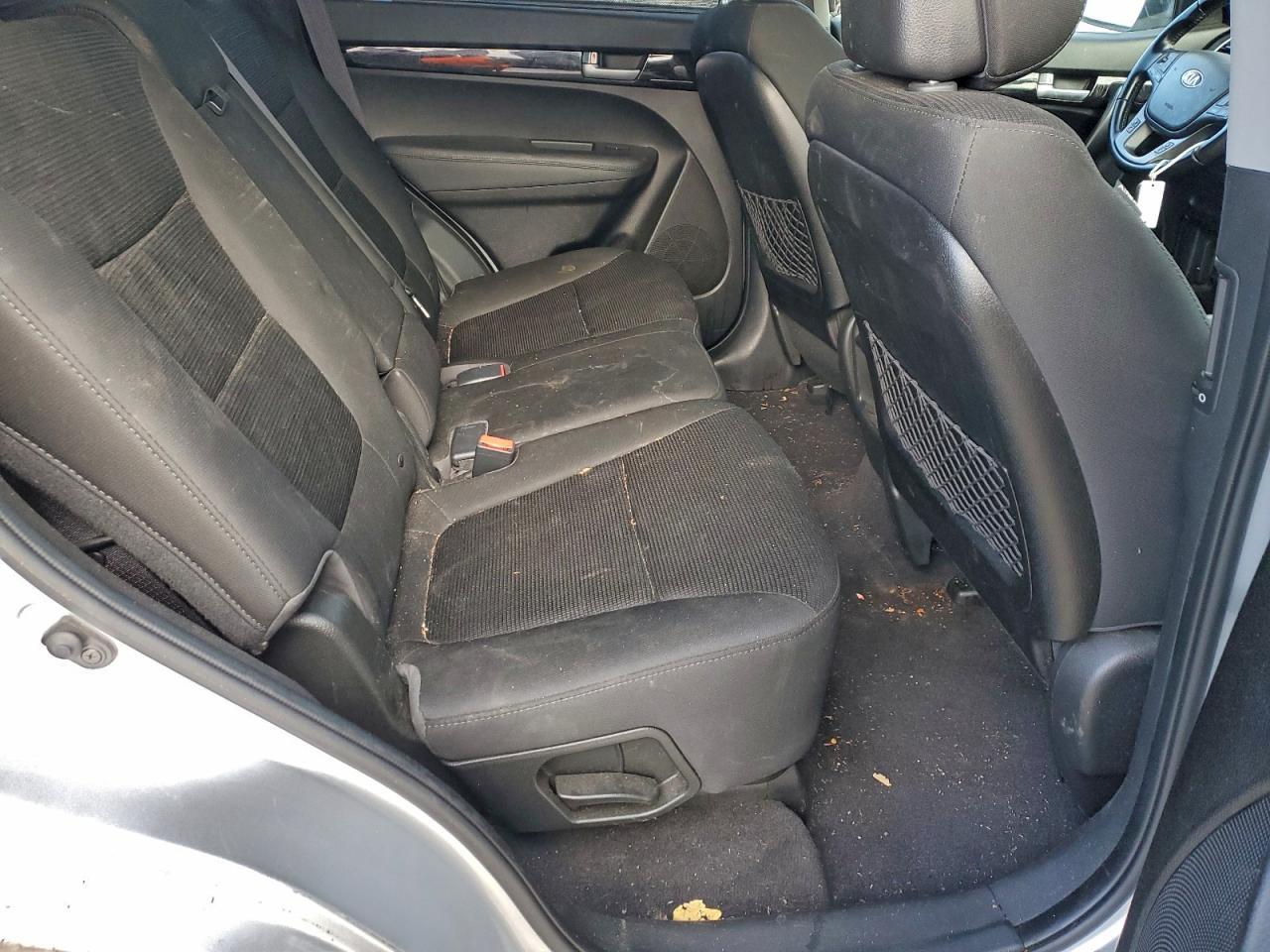 2014 KIA SORENTO