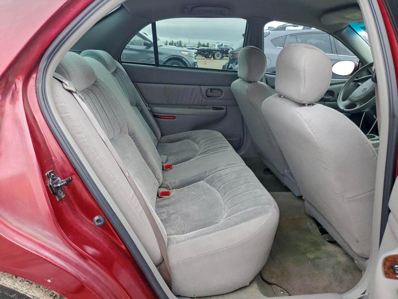 2004 BUICK Century