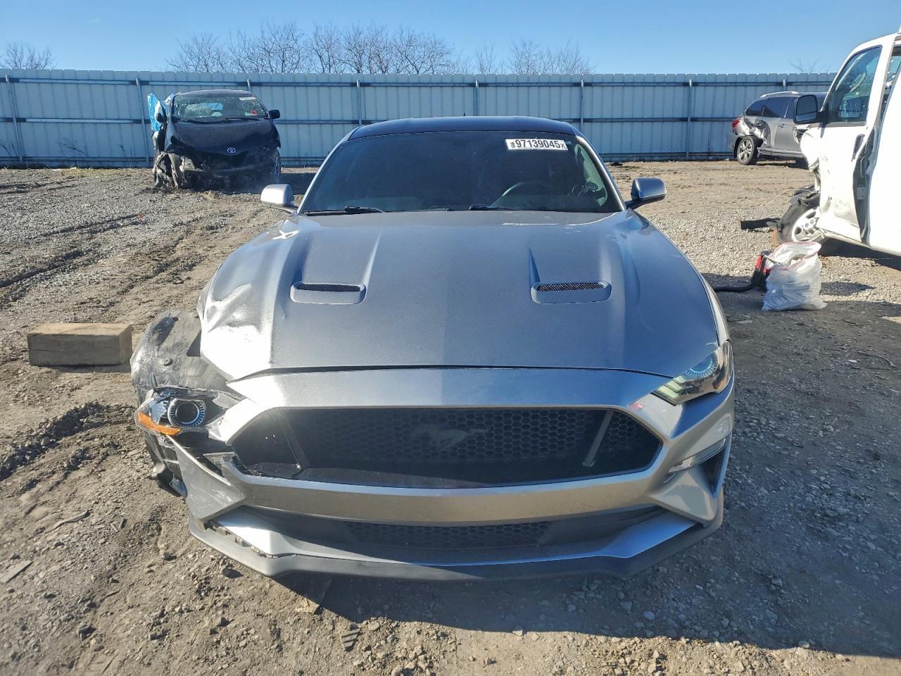 2020 FORD MUSTANG