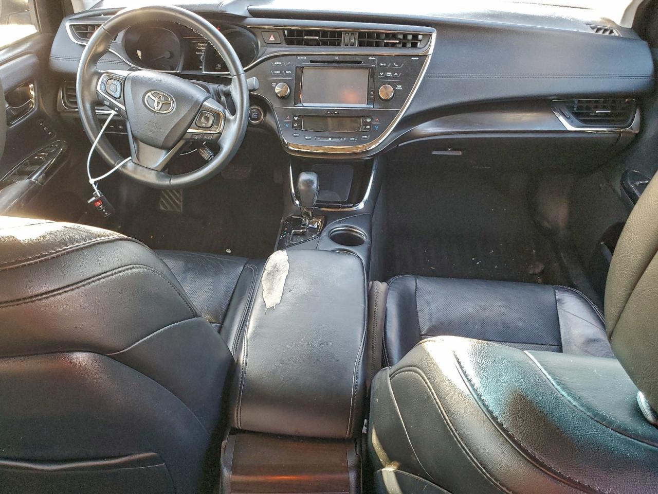 2016 TOYOTA Avalon