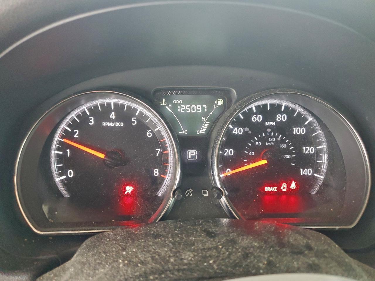2017 NISSAN VERSA
