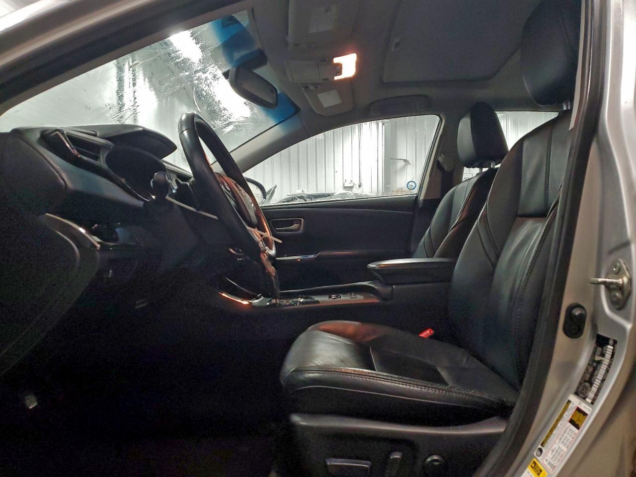2013 TOYOTA Avalon