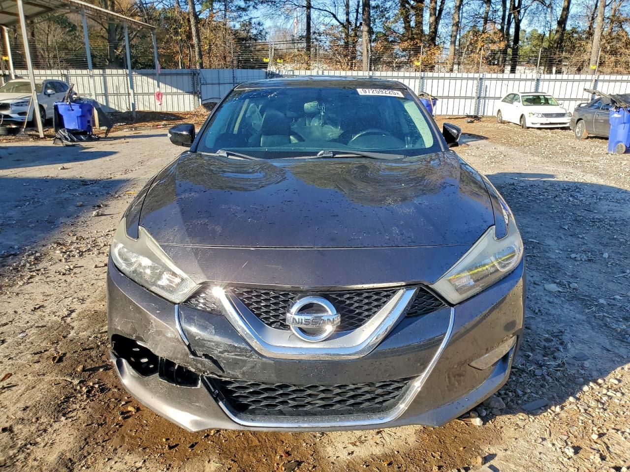 2016 NISSAN Maxima