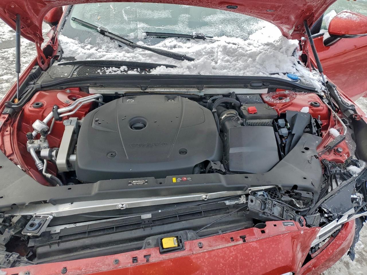 2019 VOLVO S60