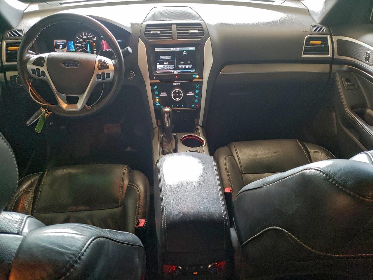 2014 FORD Explorer Sport Trac