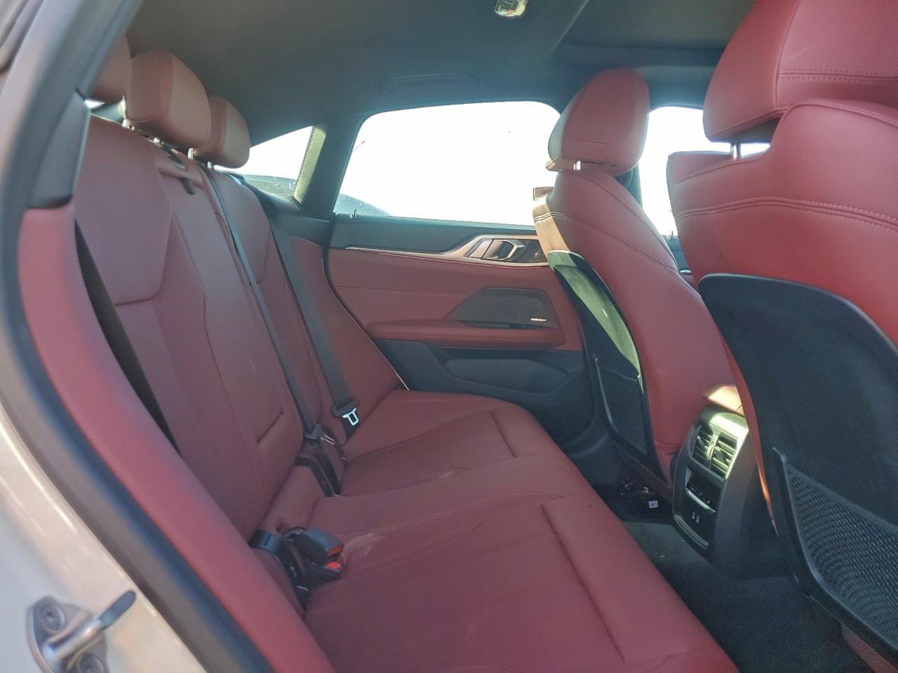 2024 BMW i4