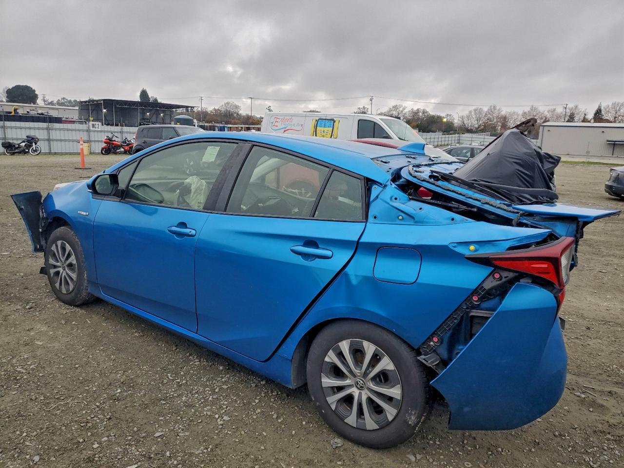 2019 TOYOTA PRIUS