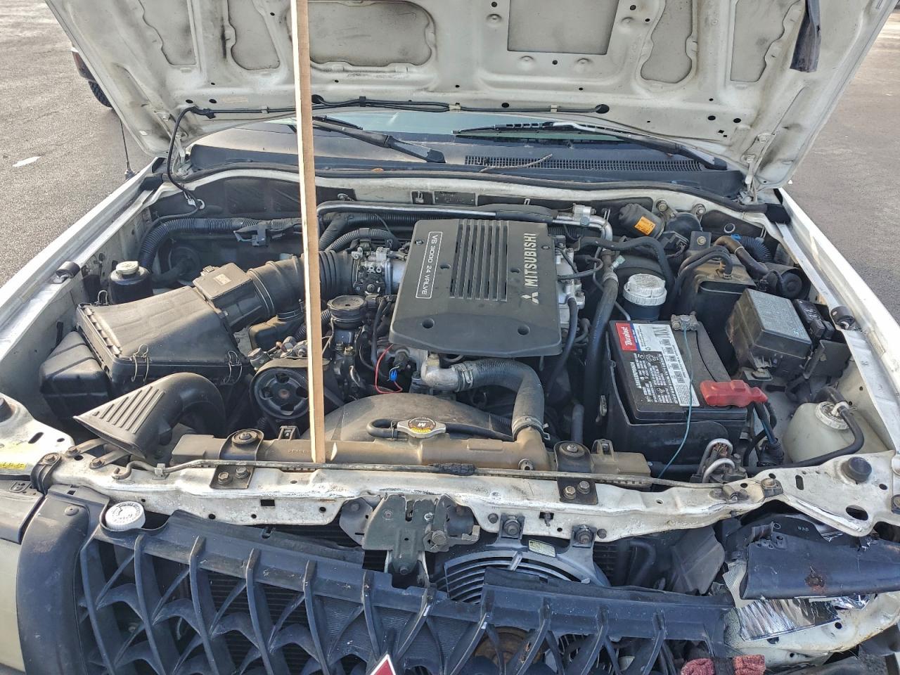 2000 MITSUBISHI Montero