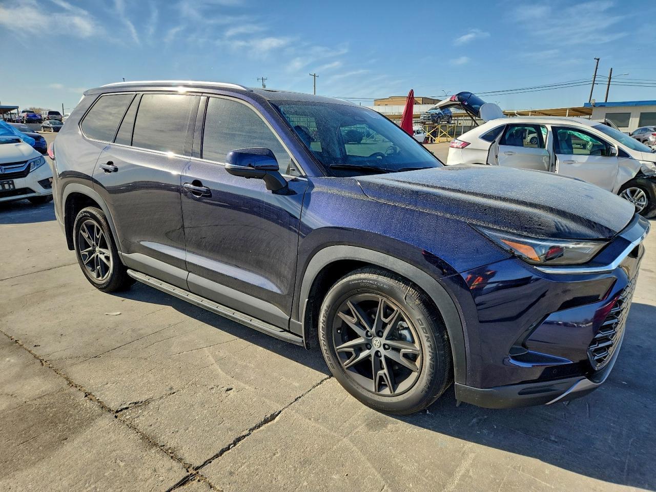 2024 TOYOTA HIGHLANDER