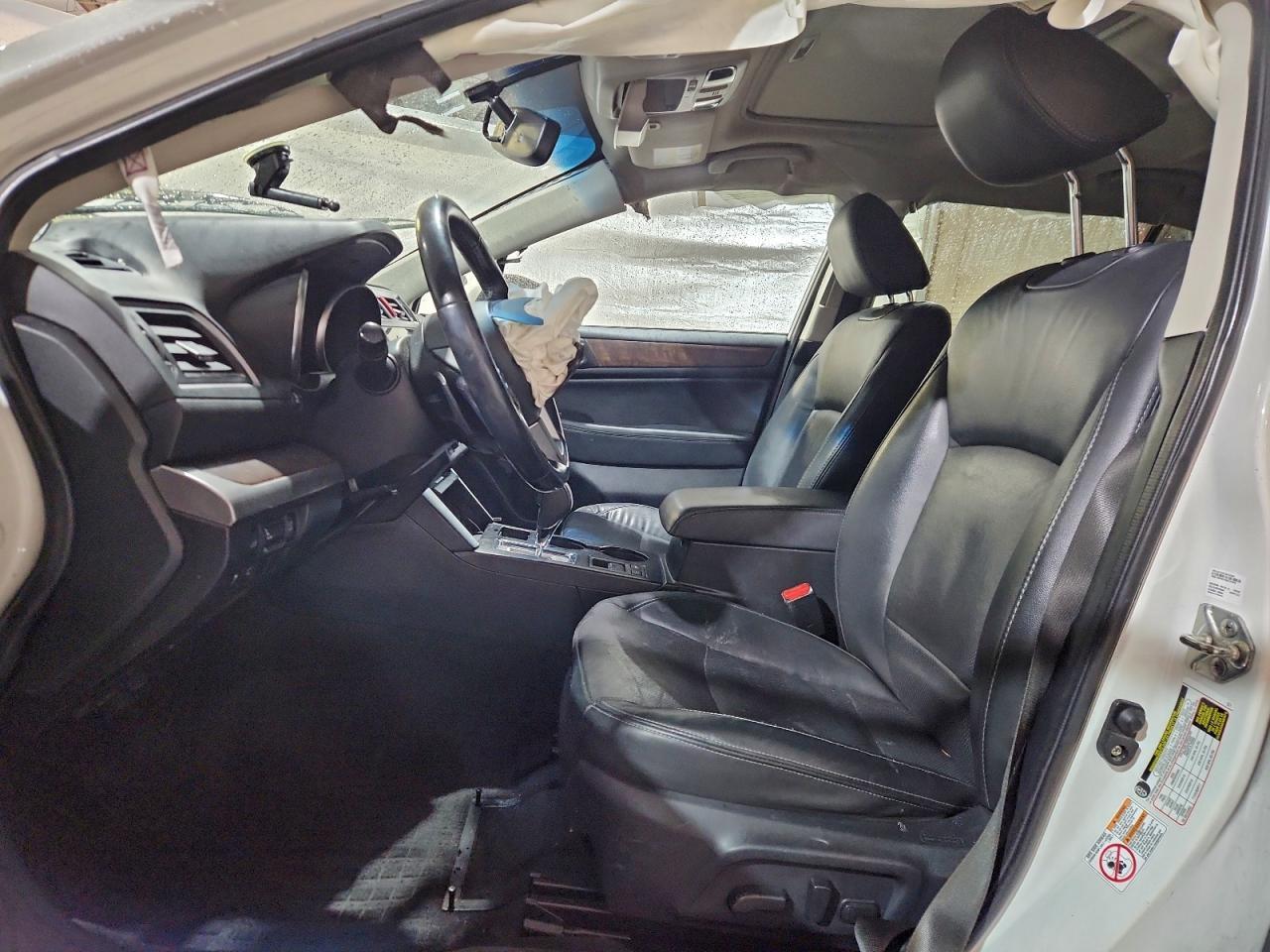 2015 SUBARU Outback
