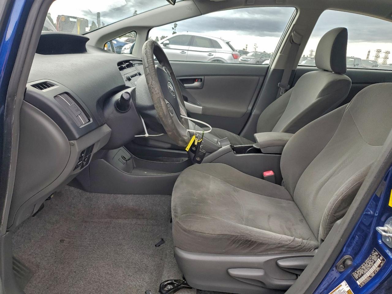 2010 TOYOTA PRIUS