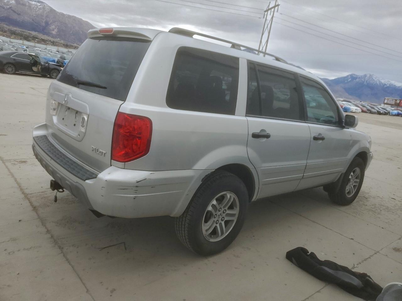 2005 HONDA PILOT