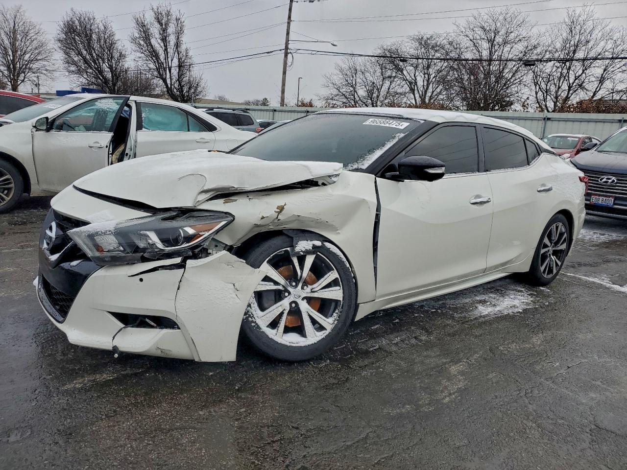2018 NISSAN Maxima
