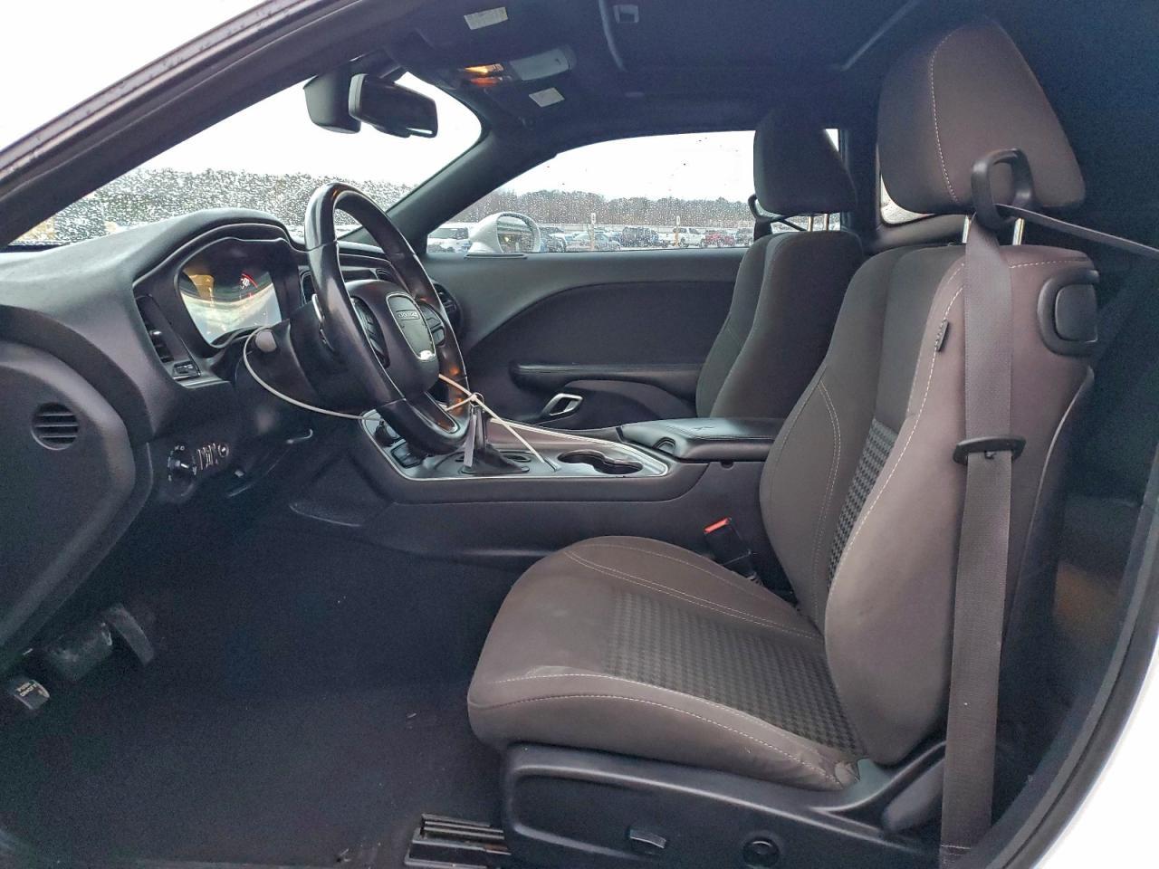 2019 DODGE Challenger