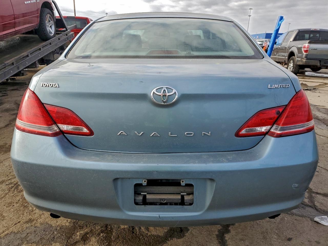 2007 TOYOTA Avalon