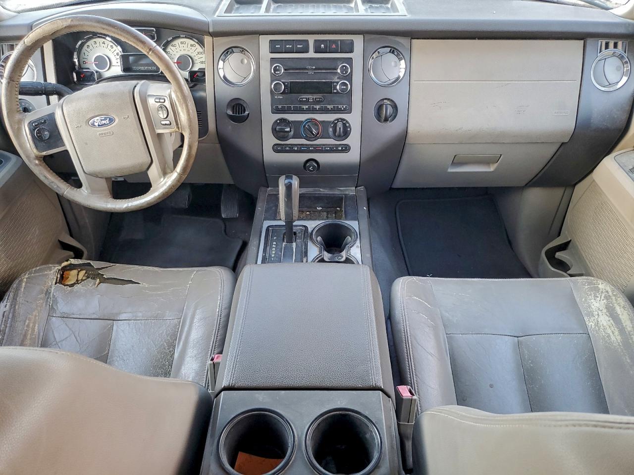 2010 FORD Expedition