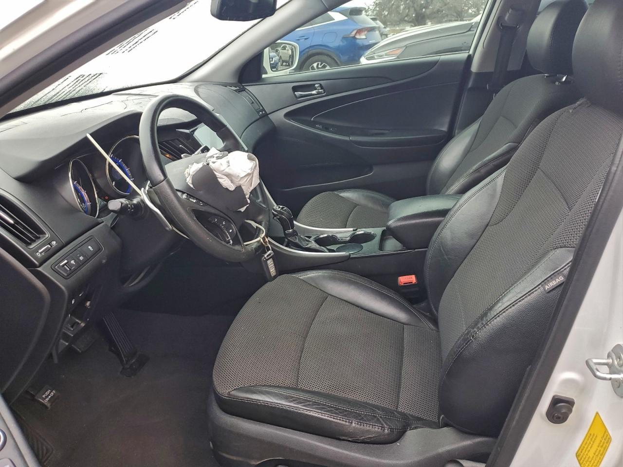 2012 HYUNDAI SONATA