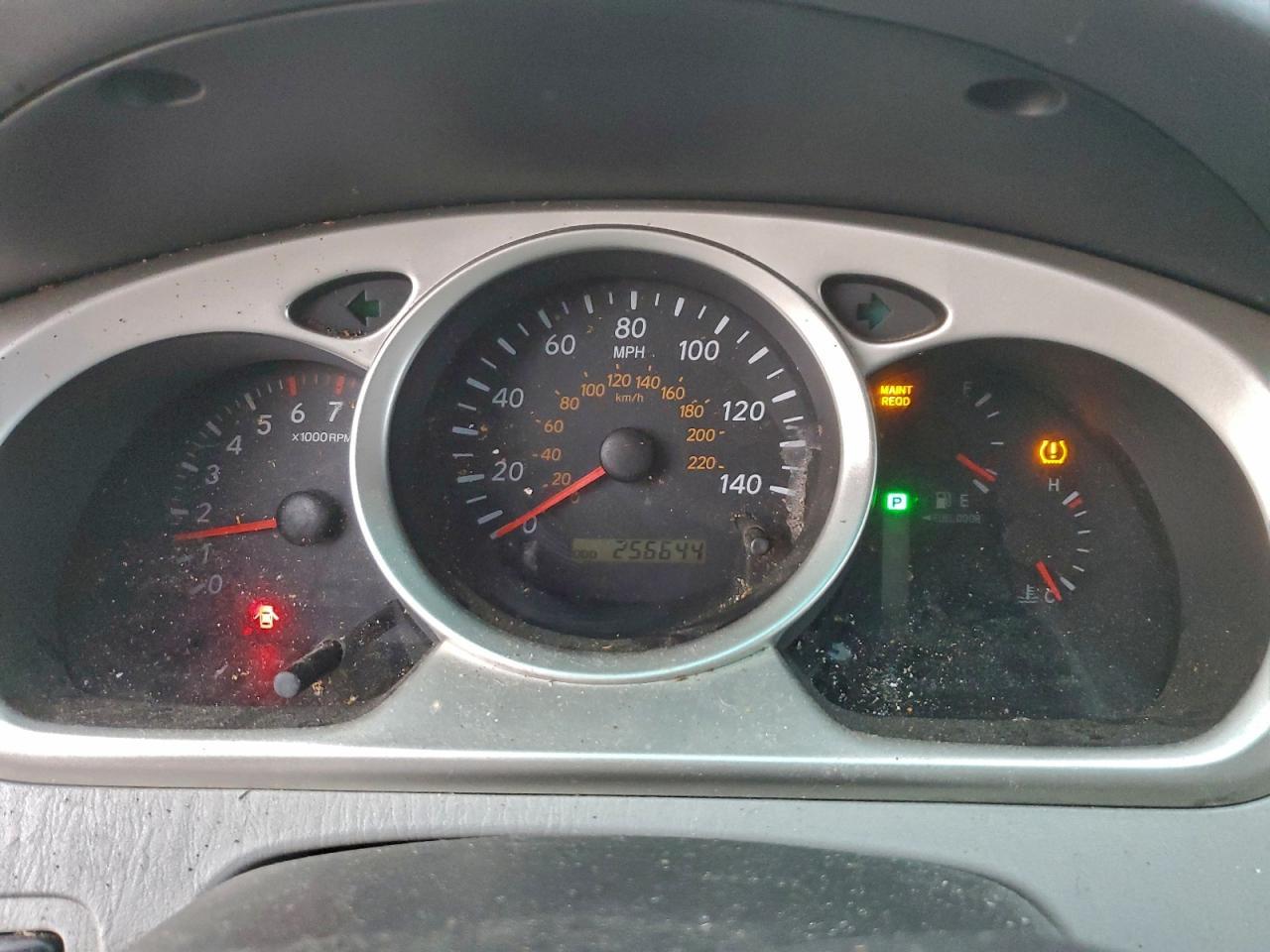 2006 TOYOTA HIGHLANDER