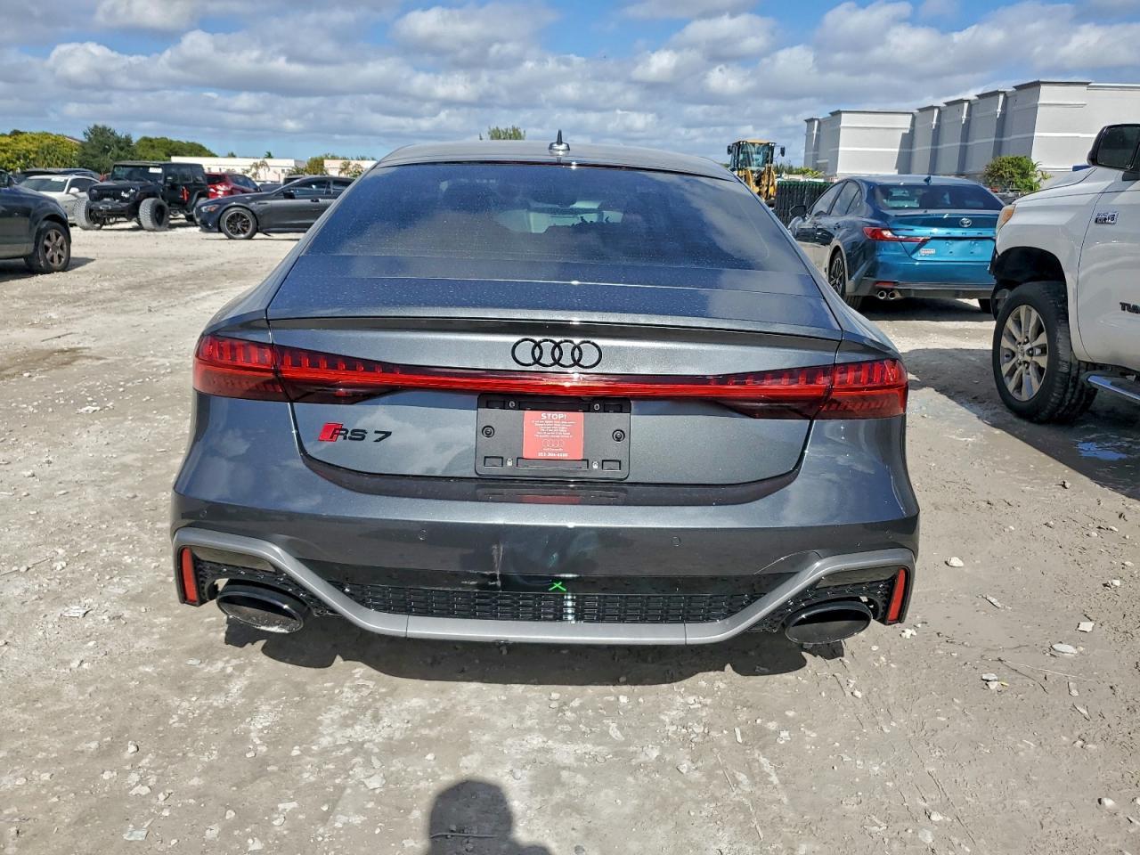 2026 AUDI RS7