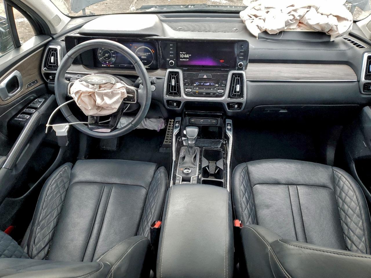 2022 KIA SORENTO