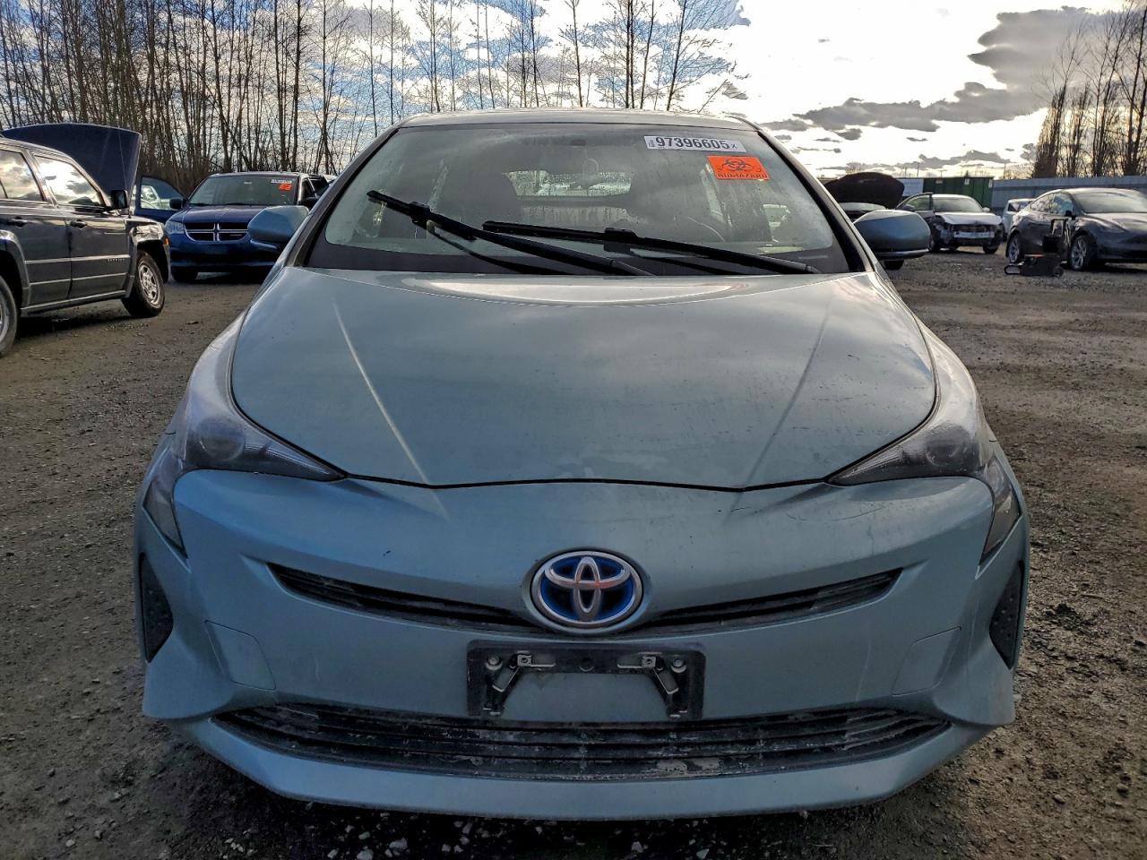 2016 TOYOTA PRIUS