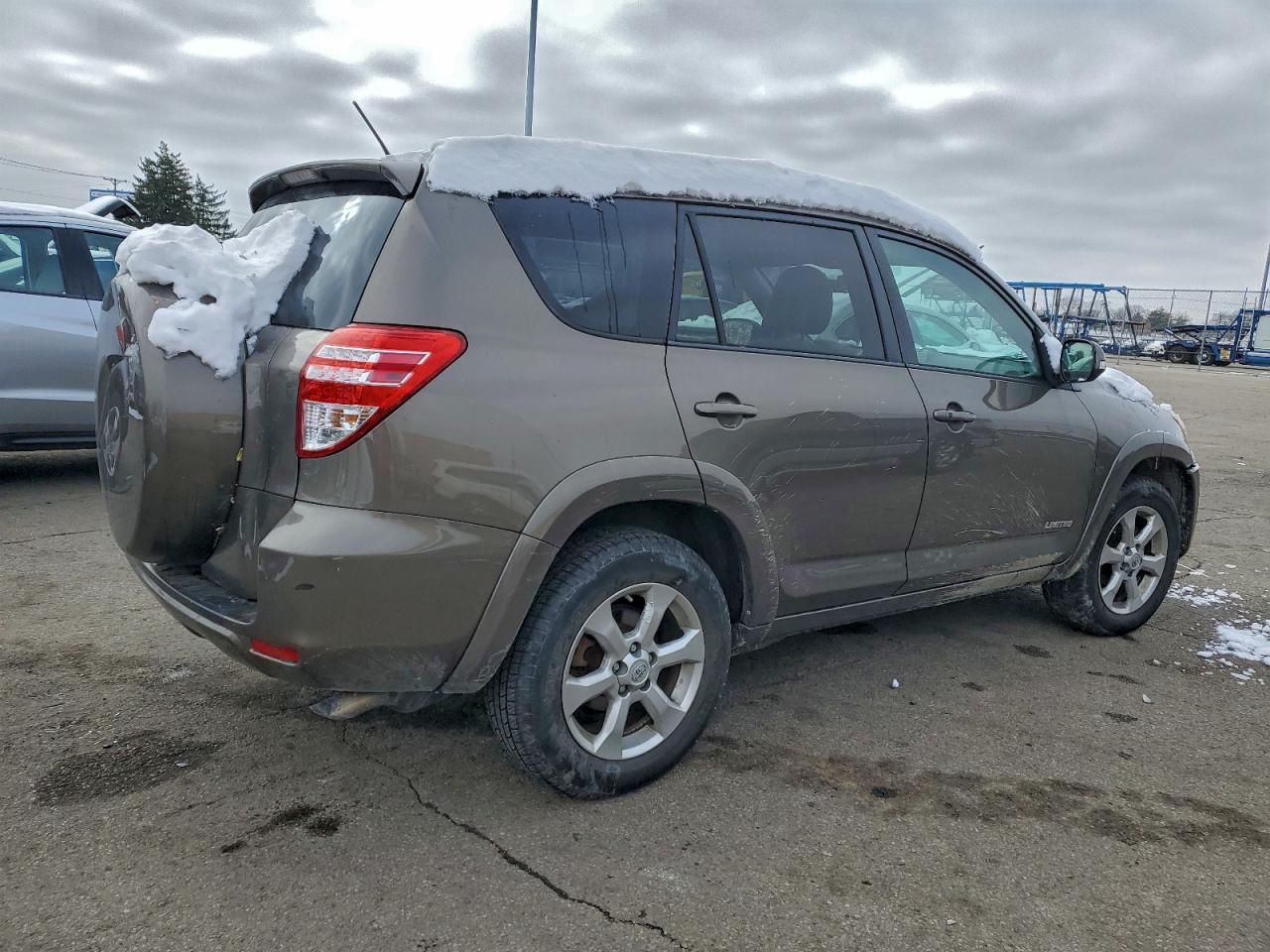 2010 TOYOTA RAV4