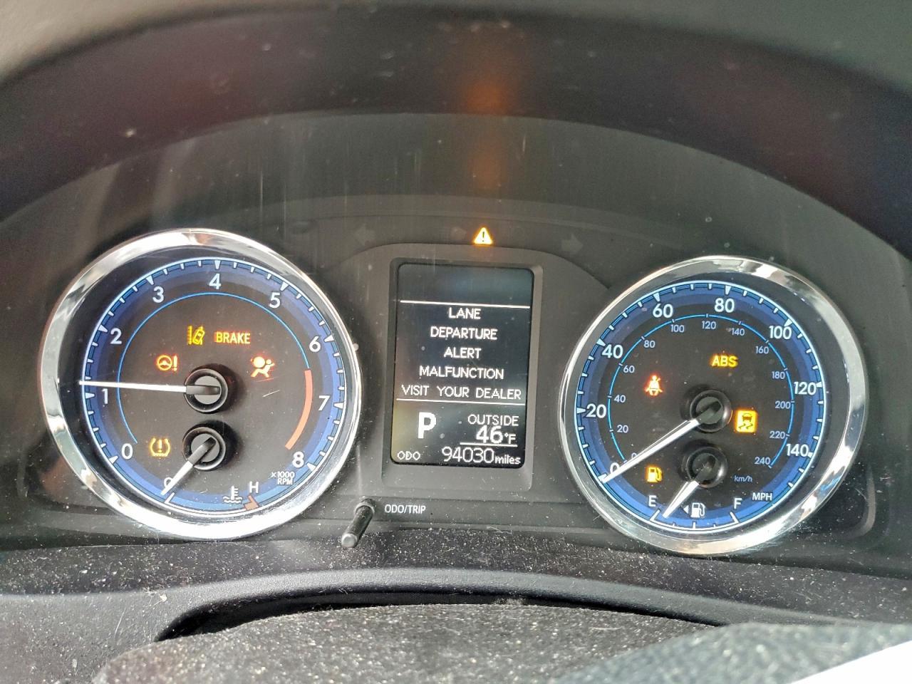 2017 TOYOTA COROLLA