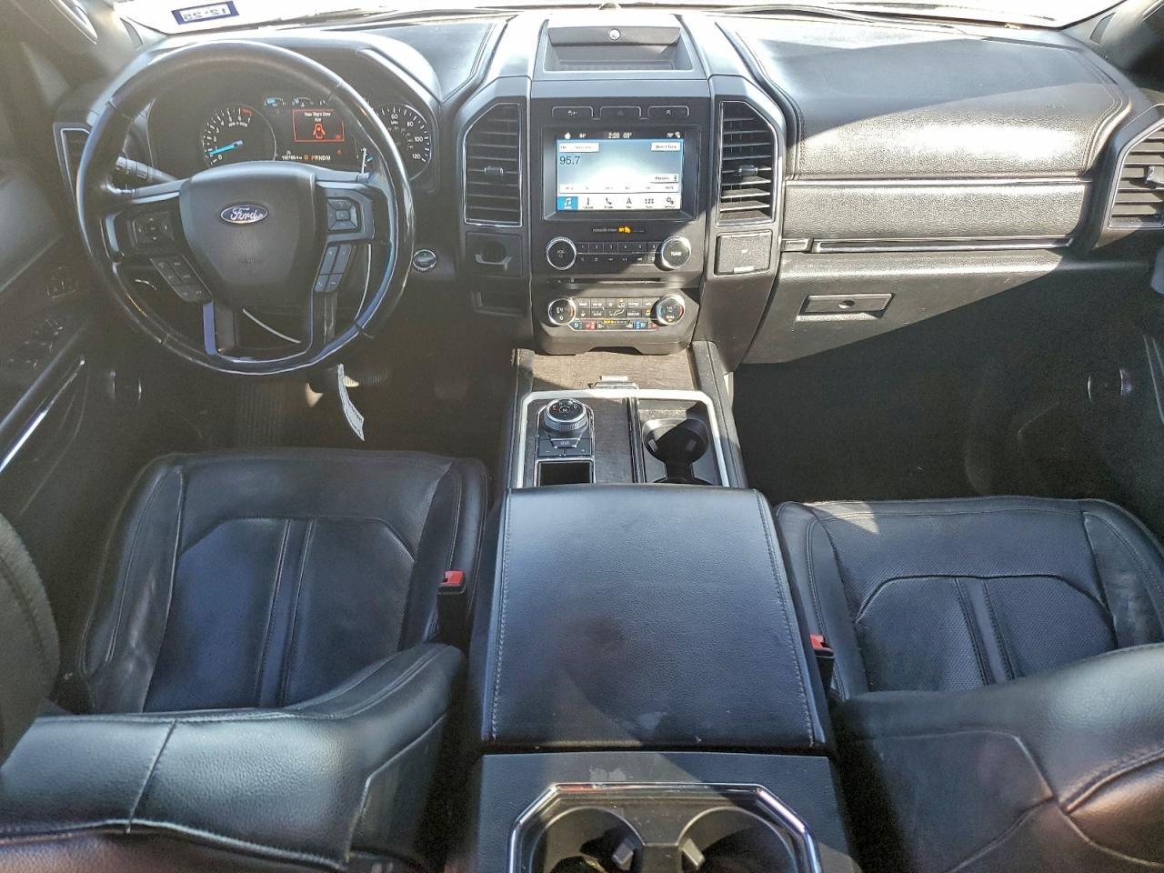 2018 FORD Expedition