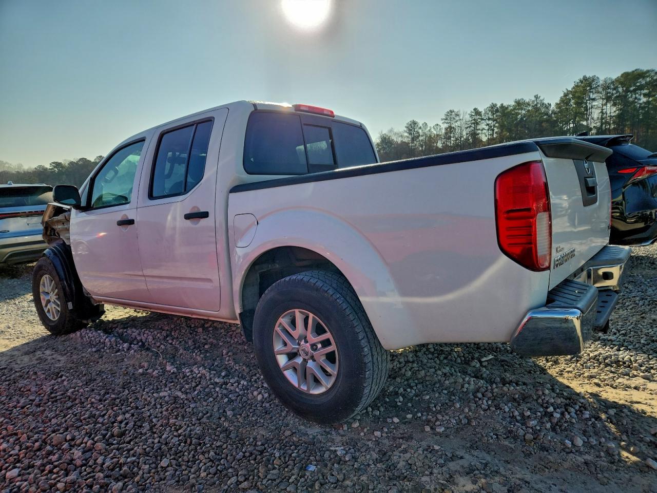 2016 NISSAN Frontier