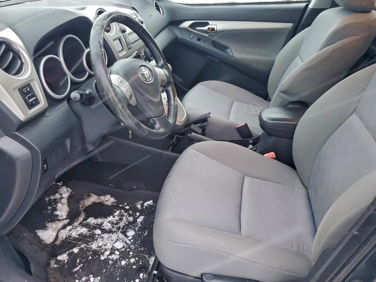2010 TOYOTA COROLLA
