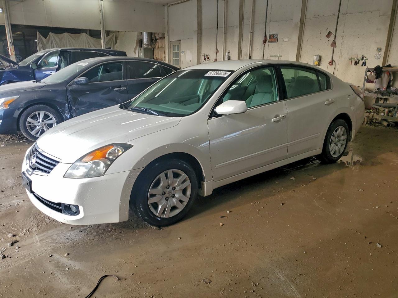 2009 NISSAN ALTIMA