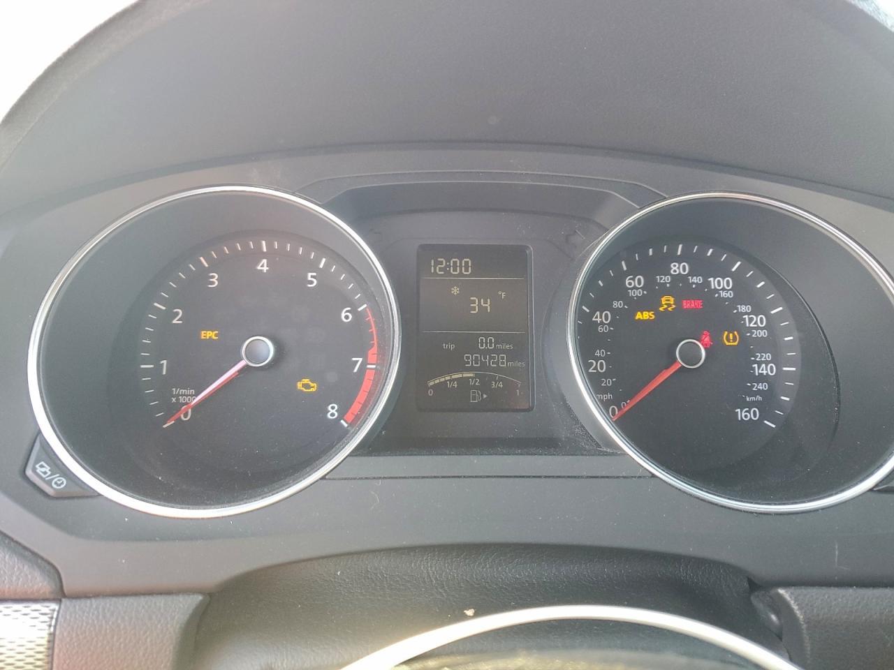 2018 VOLKSWAGEN JETTA