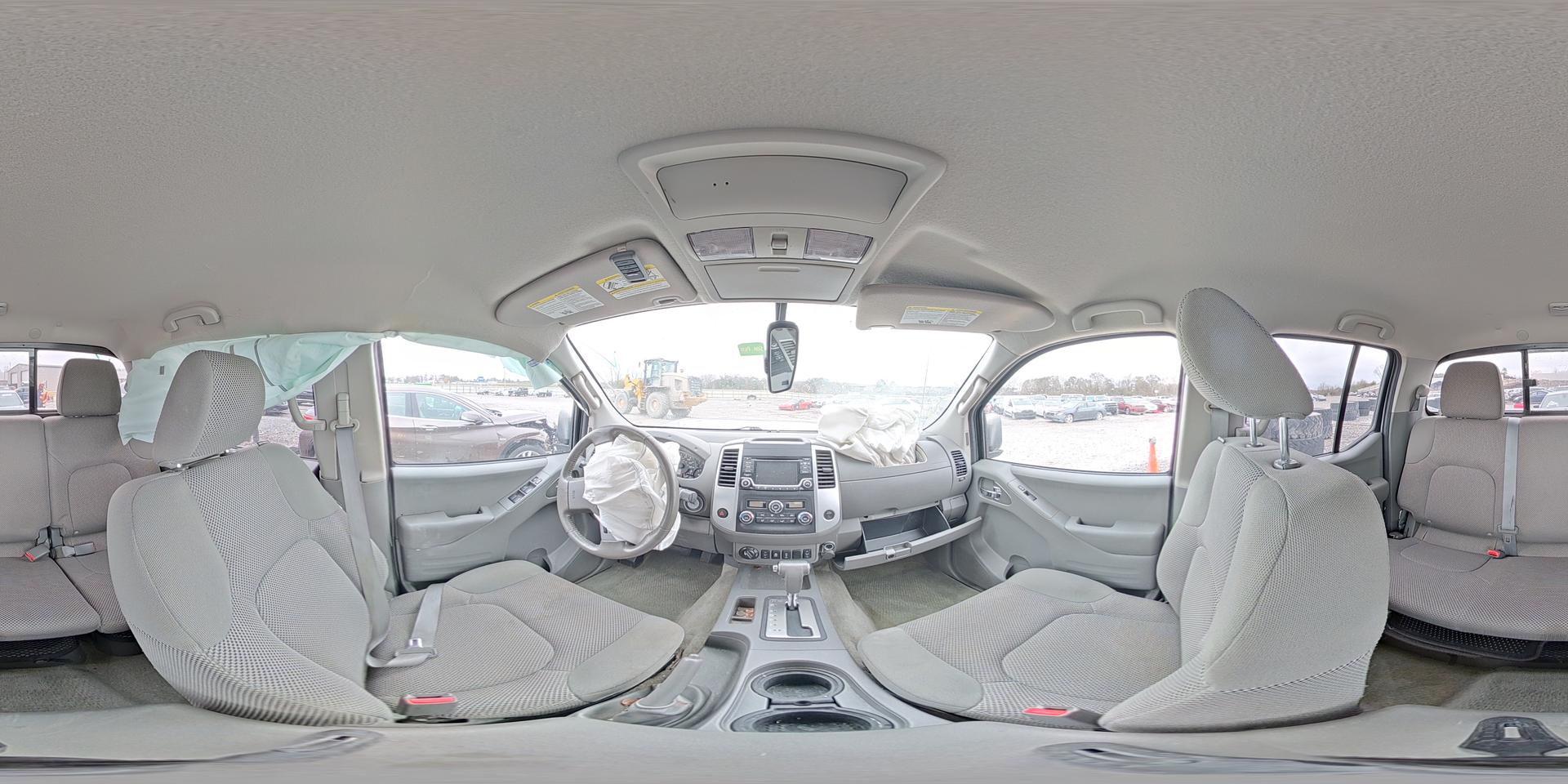 2016 NISSAN Frontier