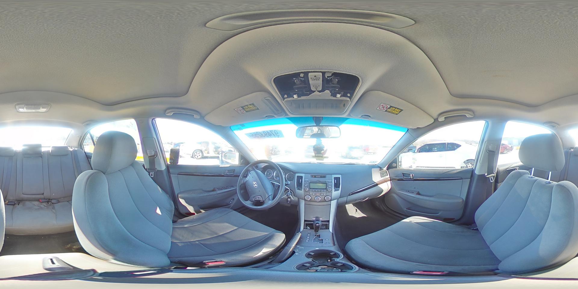 2010 HYUNDAI SONATA