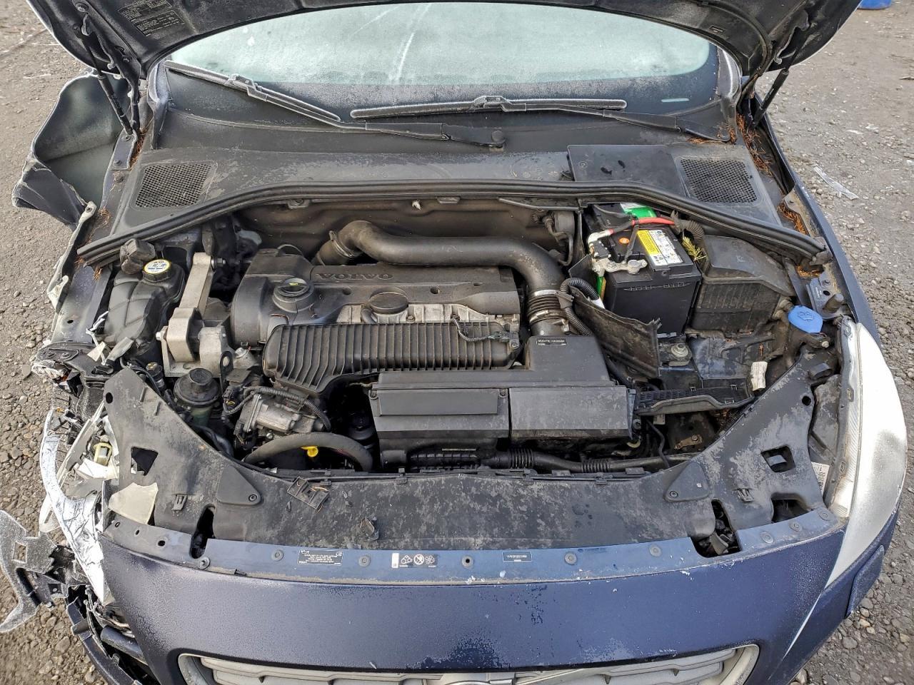 2013 VOLVO S60